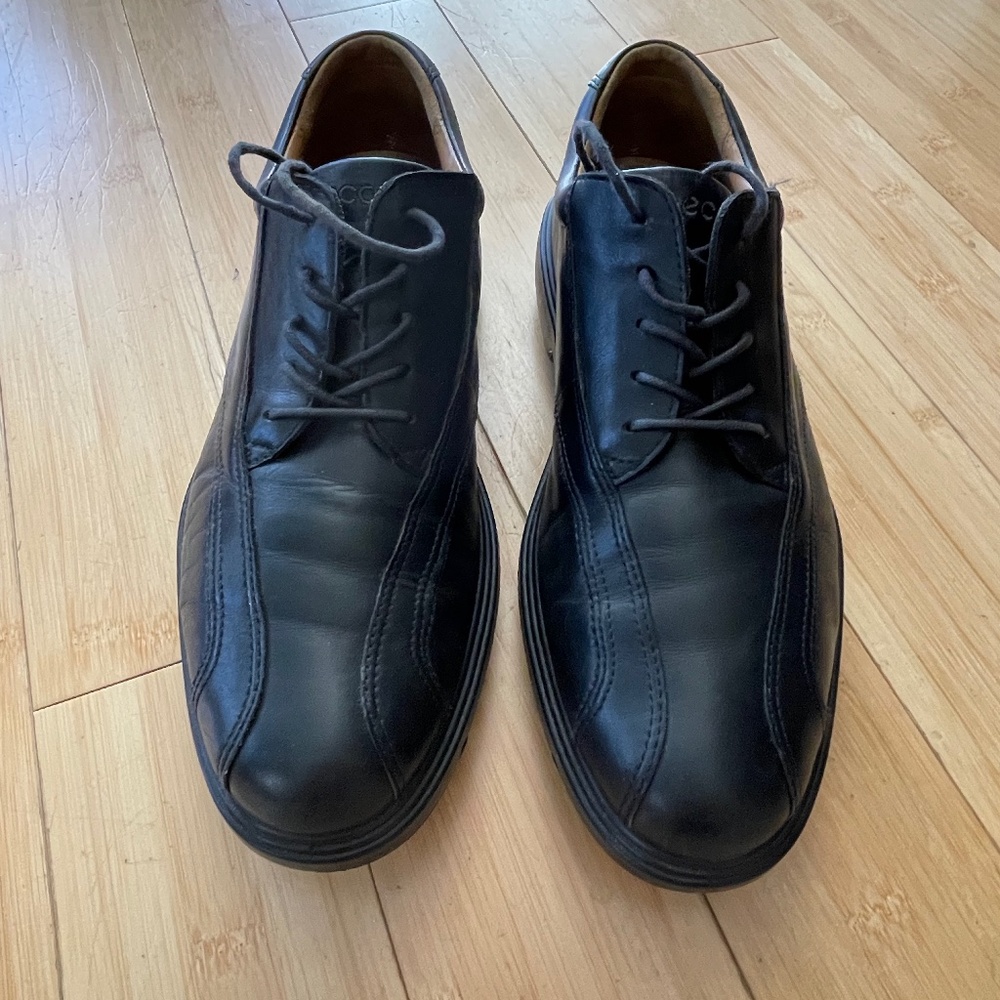ECCO Black Golf Shoes, all leather shoes